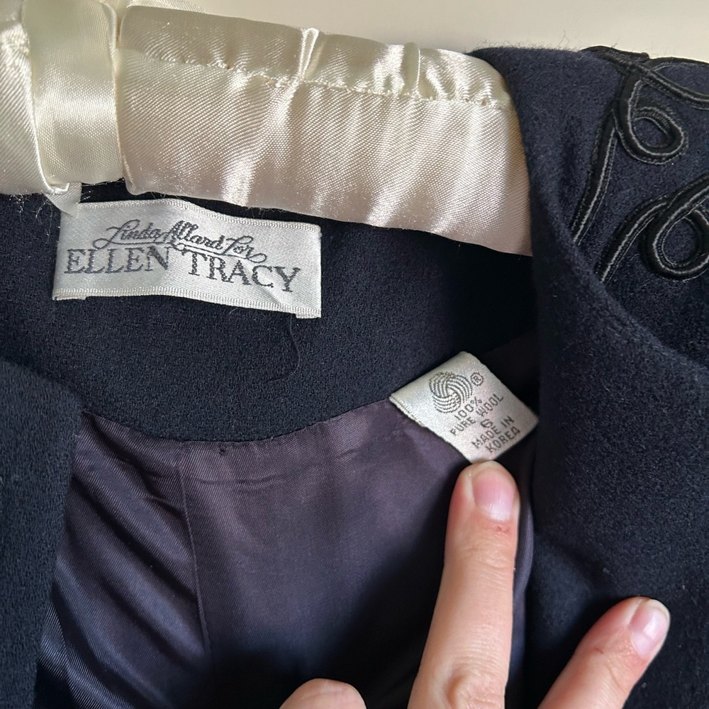 Vintage Ellen Tracy suite 100% wool